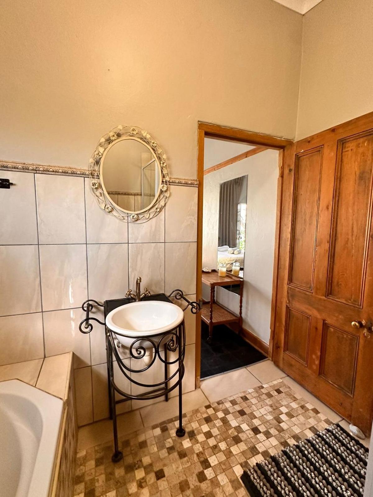 Farm Stay At Saffron Cottage On Haldon Estate Блумфонтейн Екстер'єр фото
